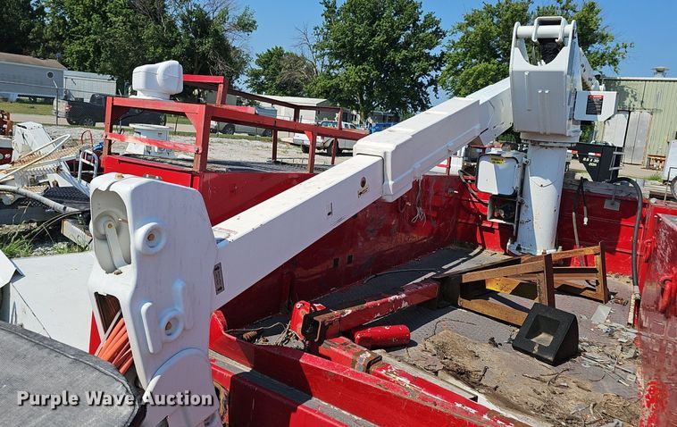 image for item DP1011 Reading U132ADW-T RED bucket truck bed