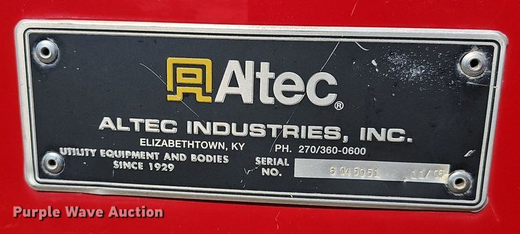 image for item DP1011 Reading U132ADW-T RED bucket truck bed