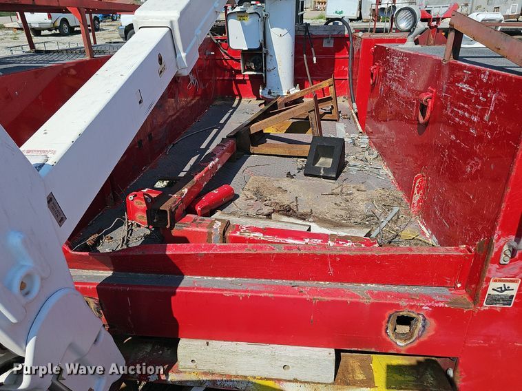 image for item DP1011 Reading U132ADW-T RED bucket truck bed