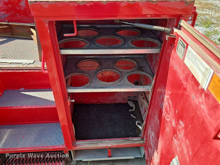 image for item DP1011 Reading U132ADW-T RED bucket truck bed