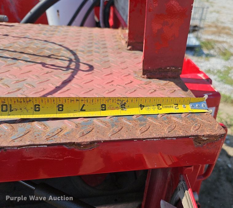 image for item DP1011 Reading U132ADW-T RED bucket truck bed