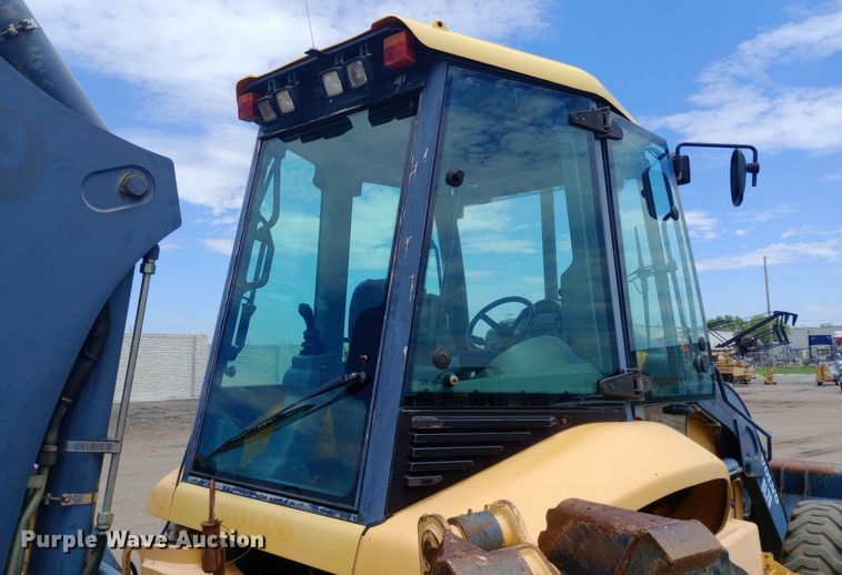 image for item DP1178 2006 Volvo BL70 backhoe