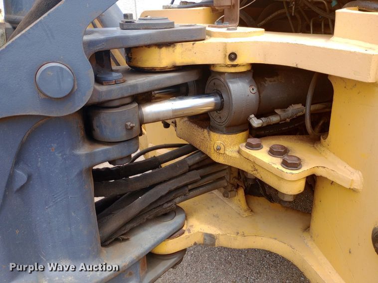 image for item DP1178 2006 Volvo BL70 backhoe