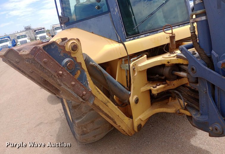 image for item DP1178 2006 Volvo BL70 backhoe