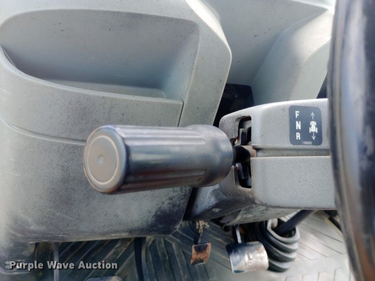 image for item DP1178 2006 Volvo BL70 backhoe