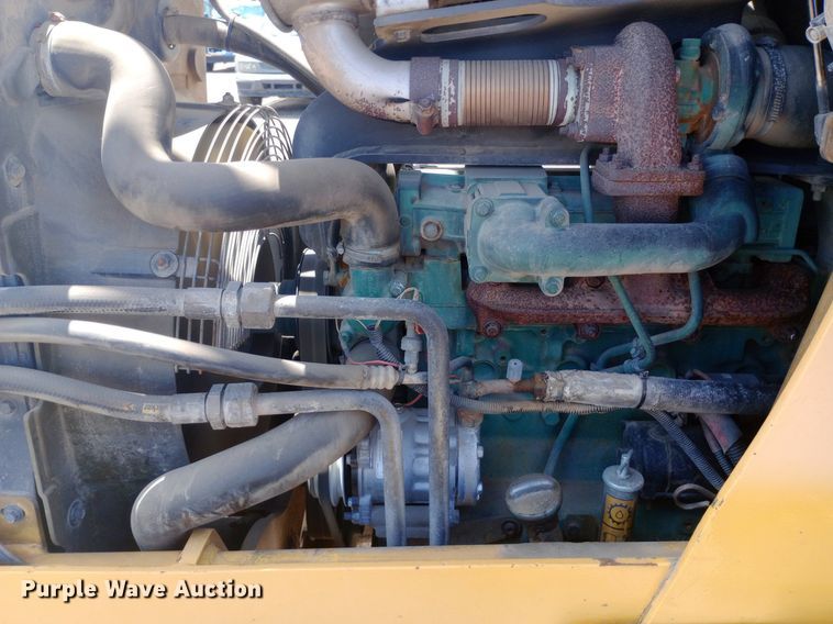 image for item DP1178 2006 Volvo BL70 backhoe