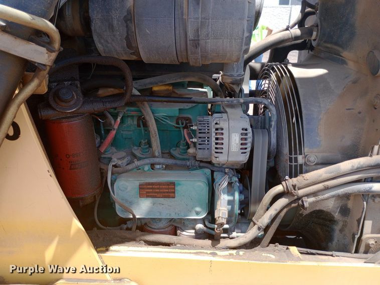 image for item DP1178 2006 Volvo BL70 backhoe