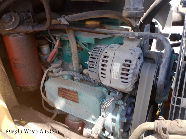 image for item DP1178 2006 Volvo BL70 backhoe