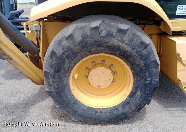 image for item DP1178 2006 Volvo BL70 backhoe