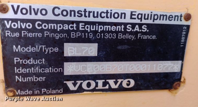 image for item DP1178 2006 Volvo BL70 backhoe