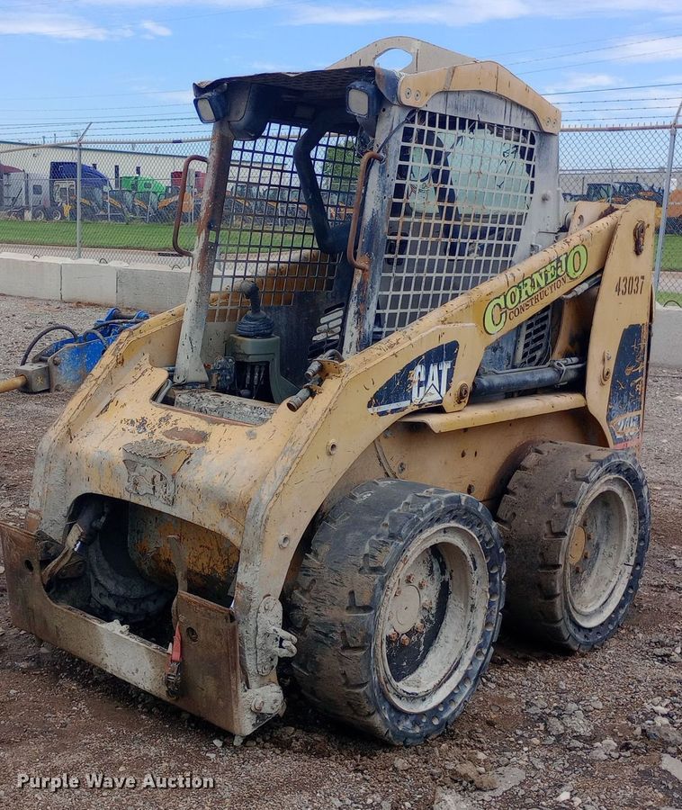 image for item DP1180 2003 Caterpillar  246 skid steer loader