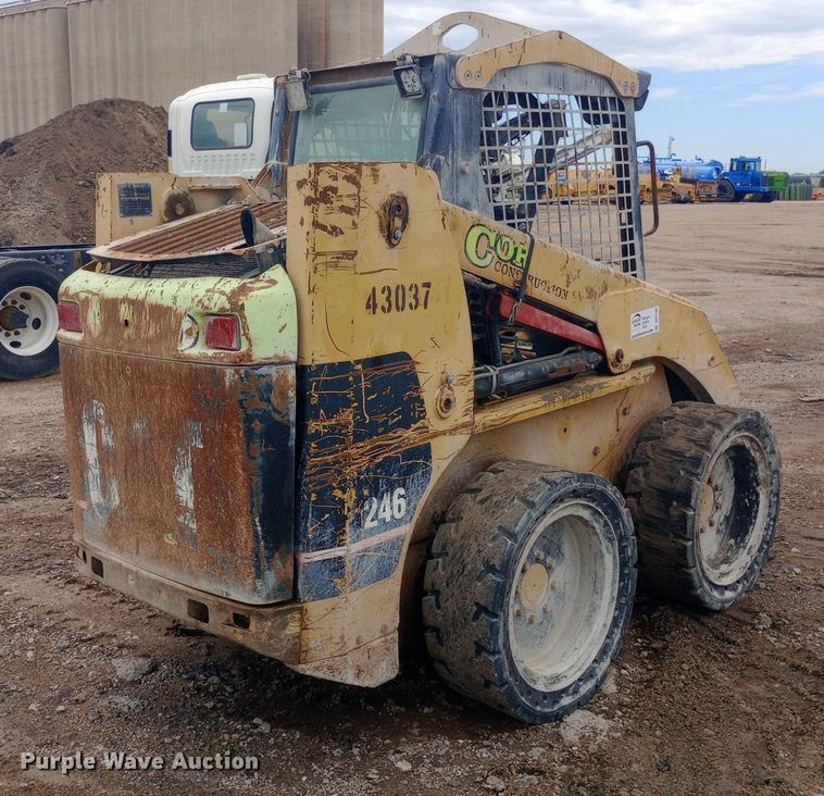image for item DP1180 2003 Caterpillar  246 skid steer loader