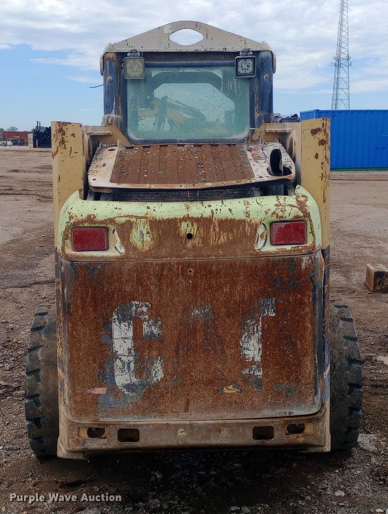 image for item DP1180 2003 Caterpillar  246 skid steer loader
