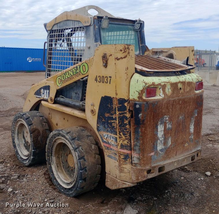 image for item DP1180 2003 Caterpillar  246 skid steer loader