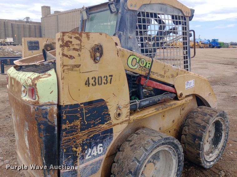 image for item DP1180 2003 Caterpillar  246 skid steer loader