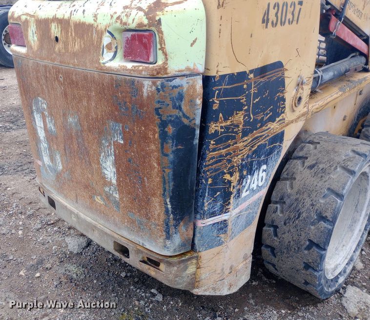 image for item DP1180 2003 Caterpillar  246 skid steer loader