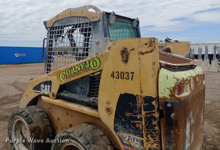 image for item DP1180 2003 Caterpillar  246 skid steer loader