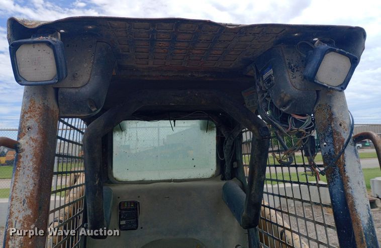 image for item DP1180 2003 Caterpillar  246 skid steer loader