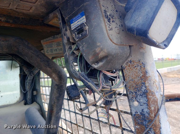 image for item DP1180 2003 Caterpillar  246 skid steer loader