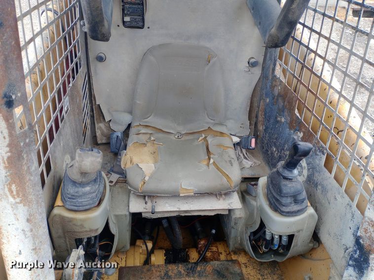 image for item DP1180 2003 Caterpillar  246 skid steer loader