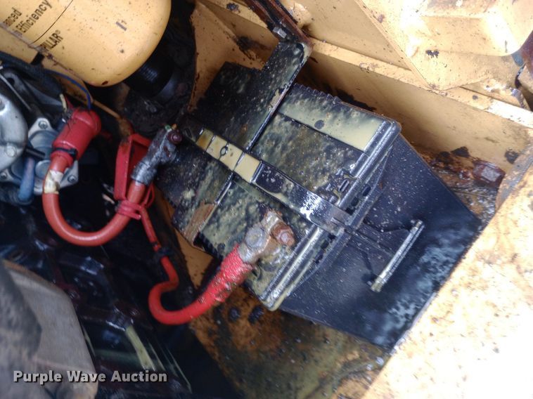 image for item DP1180 2003 Caterpillar  246 skid steer loader