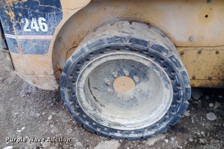 image for item DP1180 2003 Caterpillar  246 skid steer loader