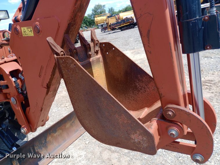 image for item DP1212 2015 Ditch Witch RT100 trencher