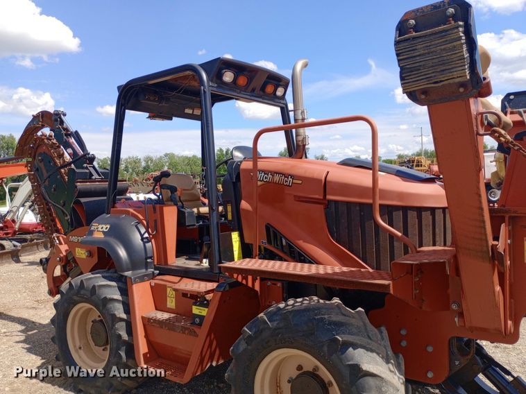 image for item DP1212 2015 Ditch Witch RT100 trencher