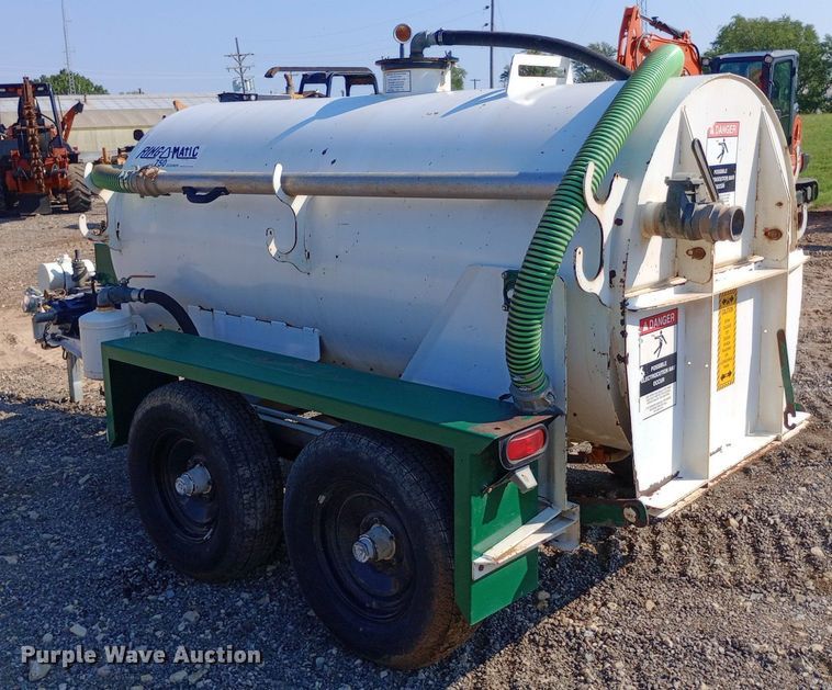 image for item DP1218 2001 Ring-O-Matic Pit 750 Cleaner vacuum excavator