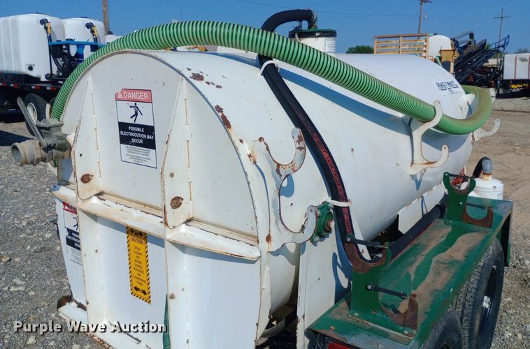 image for item DP1218 2001 Ring-O-Matic Pit 750 Cleaner vacuum excavator