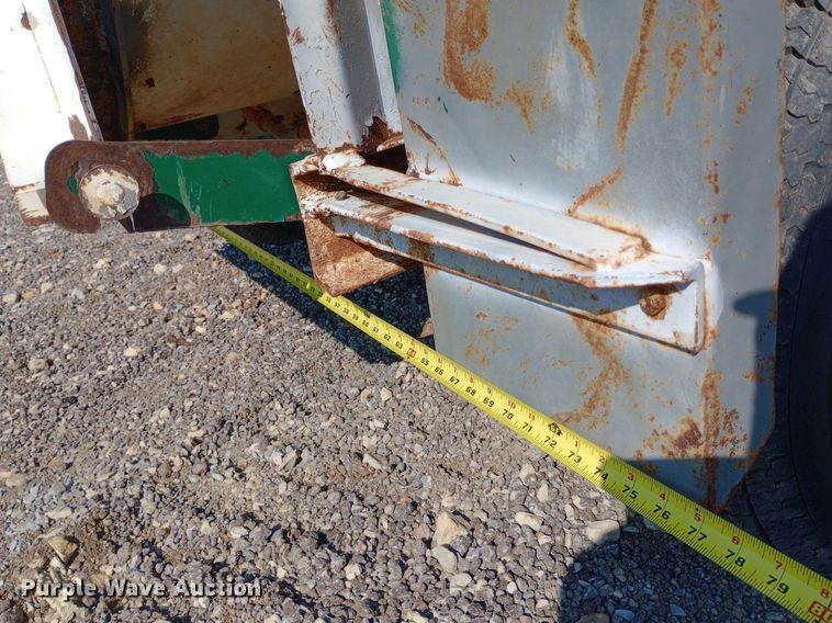 image for item DP1218 2001 Ring-O-Matic Pit 750 Cleaner vacuum excavator