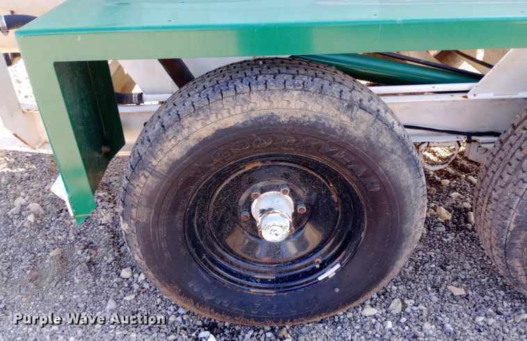 image for item DP1218 2001 Ring-O-Matic Pit 750 Cleaner vacuum excavator