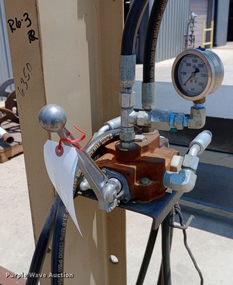 image for item DP1222 Hydraulic press