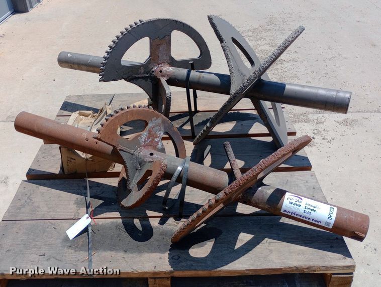 image for item DP1226 (2) reamers