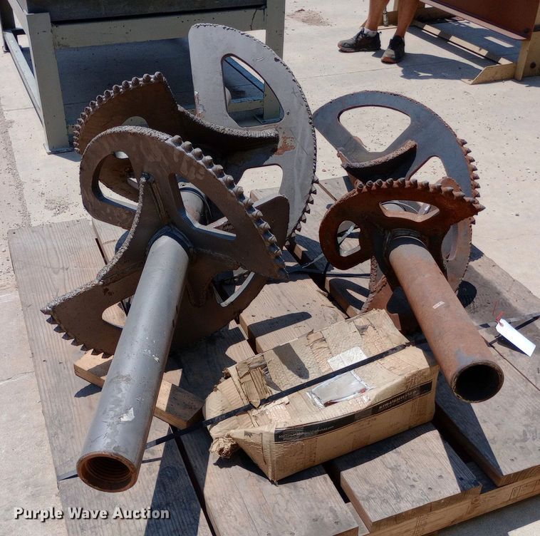 image for item DP1226 (2) reamers