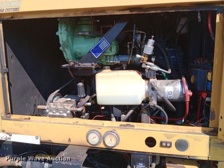 image for item DP1229 2013 Vermeer  V1200 HD Air vacuum excavator