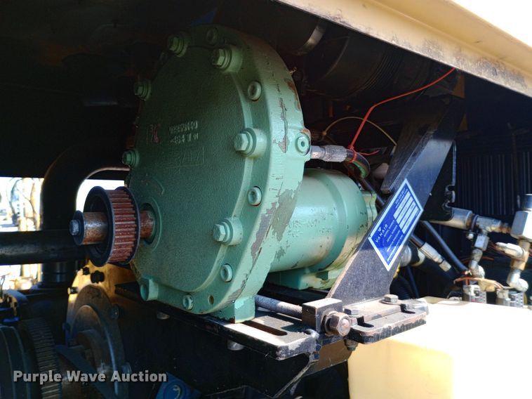 image for item DP1229 2013 Vermeer  V1200 HD Air vacuum excavator