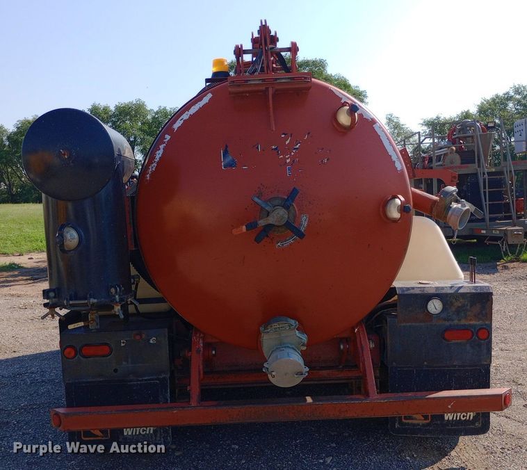 image for item DP1230 2016 Ditch Witch FX50 vacuum excavator