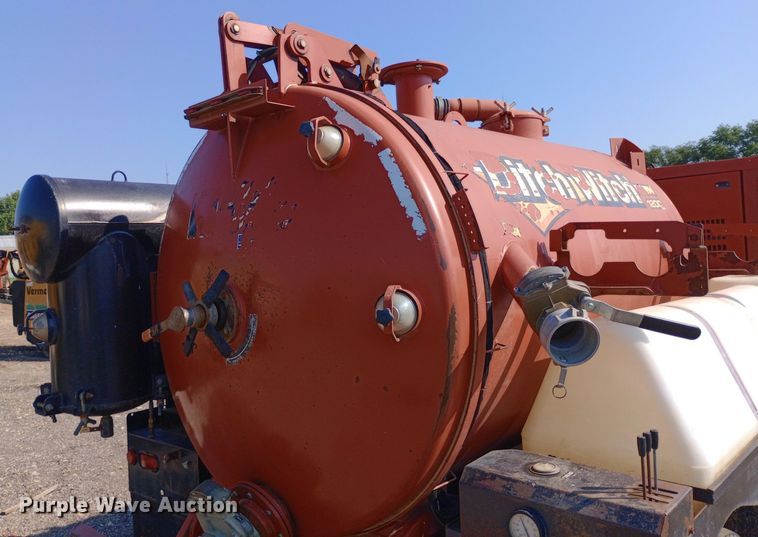 image for item DP1230 2016 Ditch Witch FX50 vacuum excavator