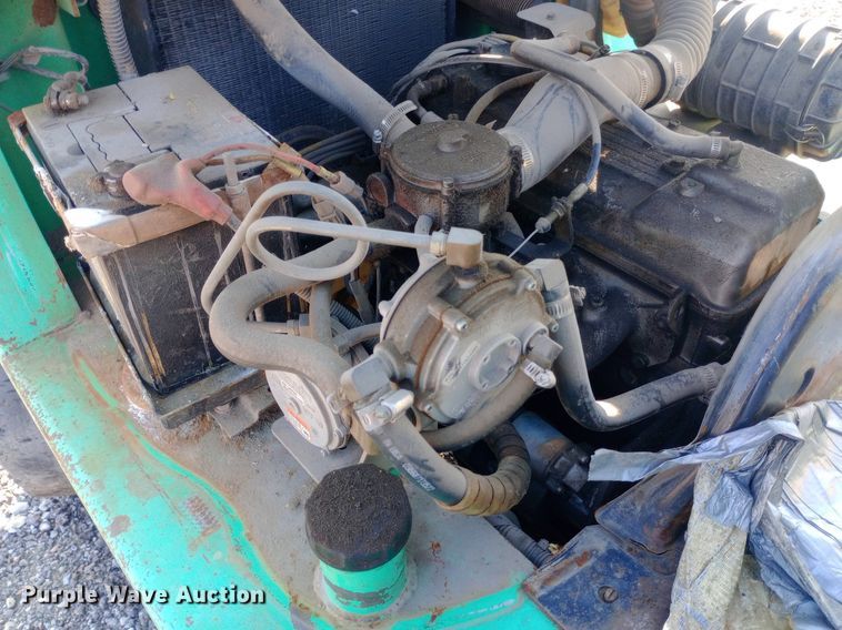 image for item DP1231 1997 Mitsubishi FG25 forklift