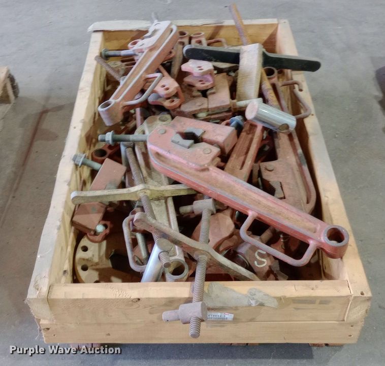 image for item DP1243 Approximately 10 Ditch Witch 375-268B quick wrench sets