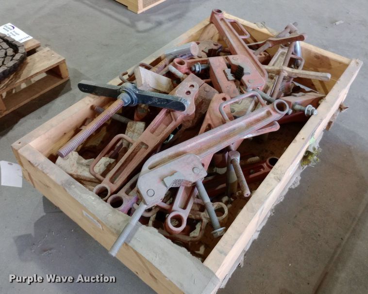 image for item DP1243 Approximately 10 Ditch Witch 375-268B quick wrench sets