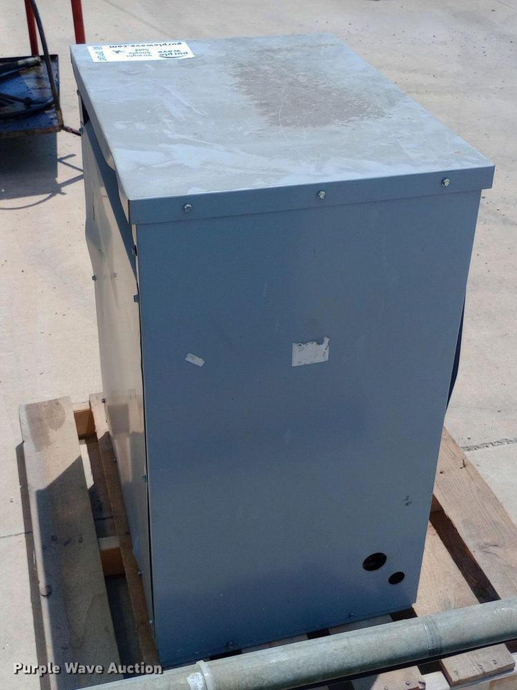 image for item DP1247 2008 Eaton Cutler Hammer V75E001 transformer