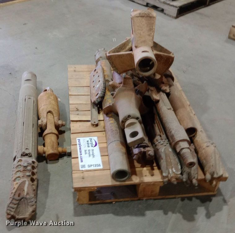 image for item DP1256 (8) drill heads