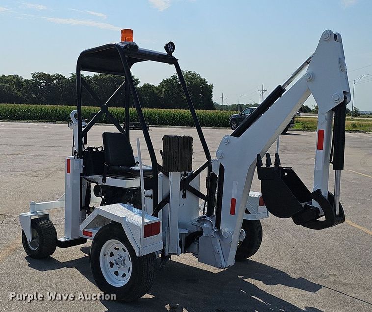 image for item DP6576 2017 R.H.&M. Go-For-Digger GF6LM backhoe