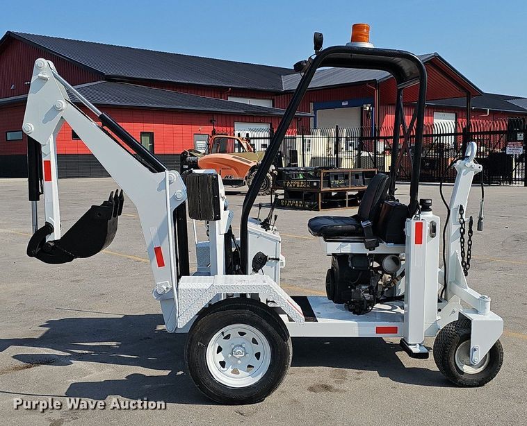 image for item DP6576 2017 R.H.&M. Go-For-Digger GF6LM backhoe