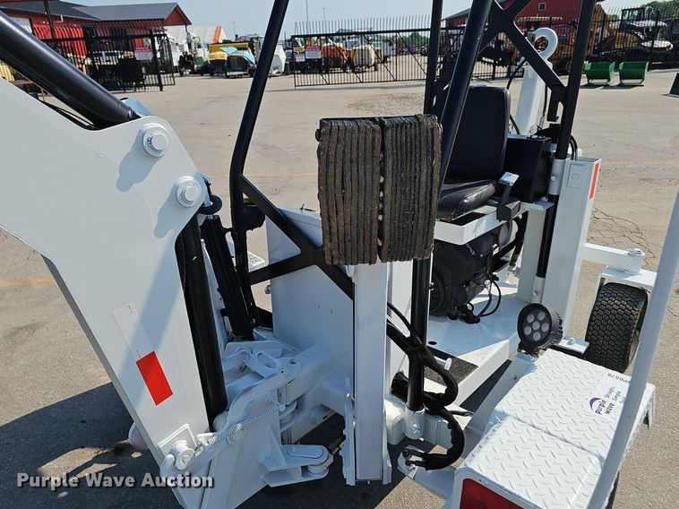 image for item DP6576 2017 R.H.&M. Go-For-Digger GF6LM backhoe