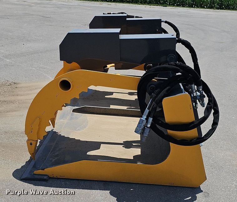 image for item DP6582 Raptor Attachments SS-GRB-72 skid steer grapple bucket