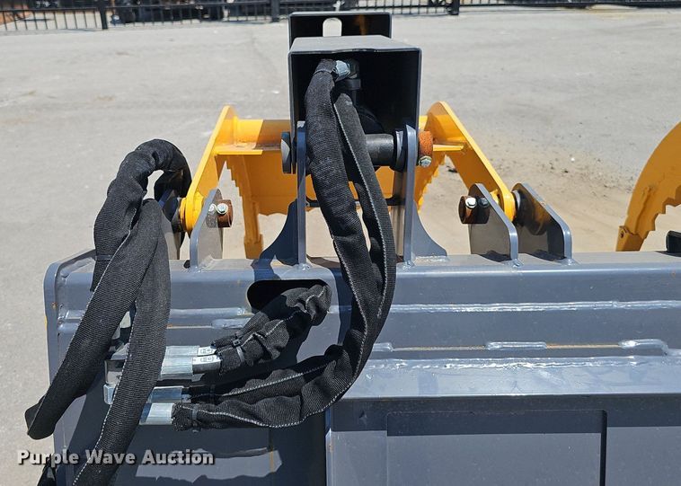 image for item DP6582 Raptor Attachments SS-GRB-72 skid steer grapple bucket