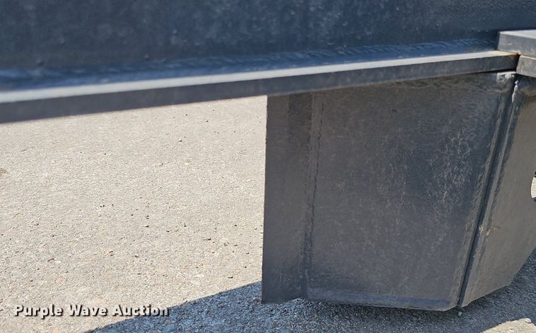 image for item DP6583 2024 Handy Attachments HLS35 skid steer log splitter